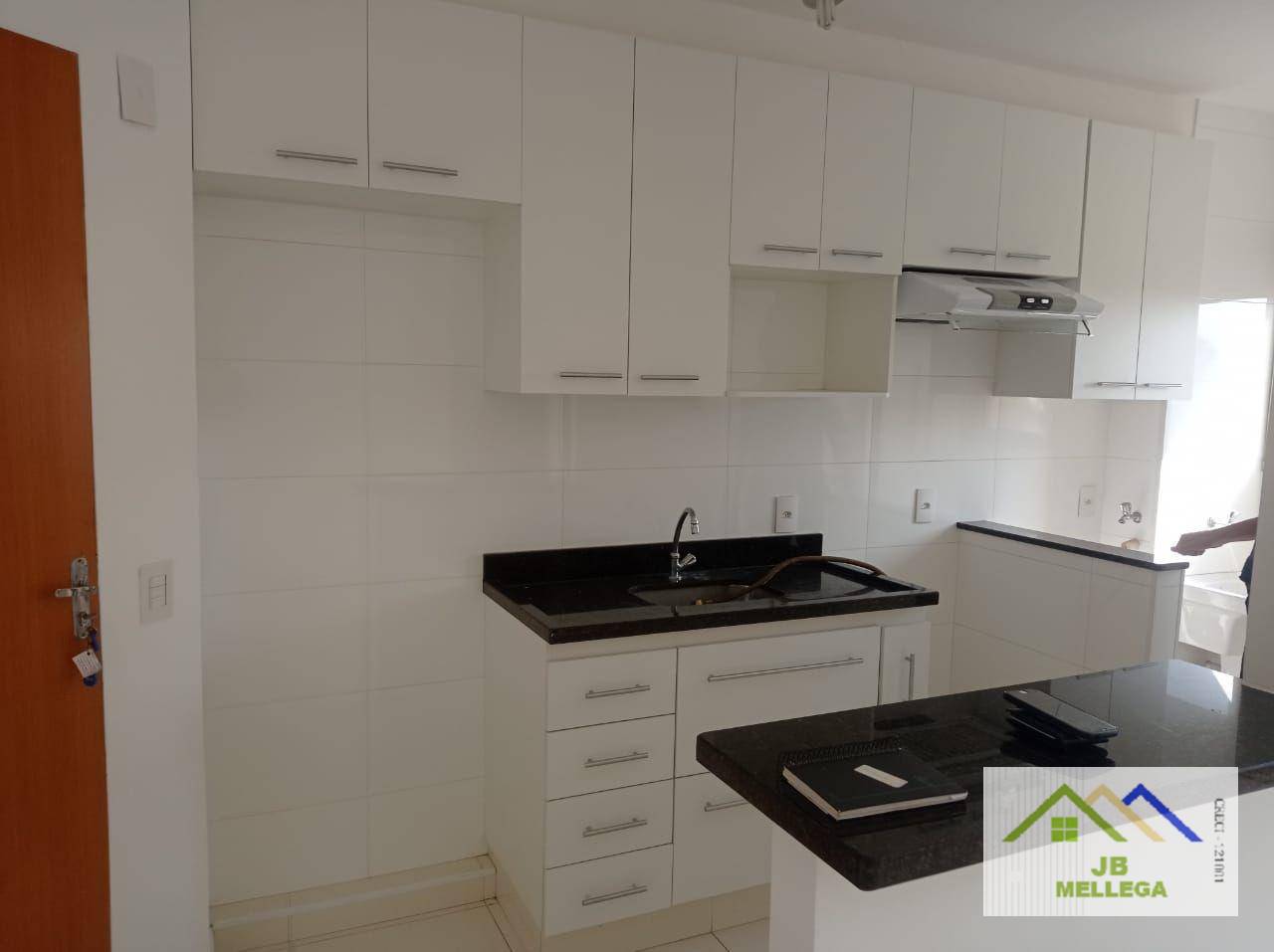 Apartamento à venda com 2 quartos, 45m² - Foto 13