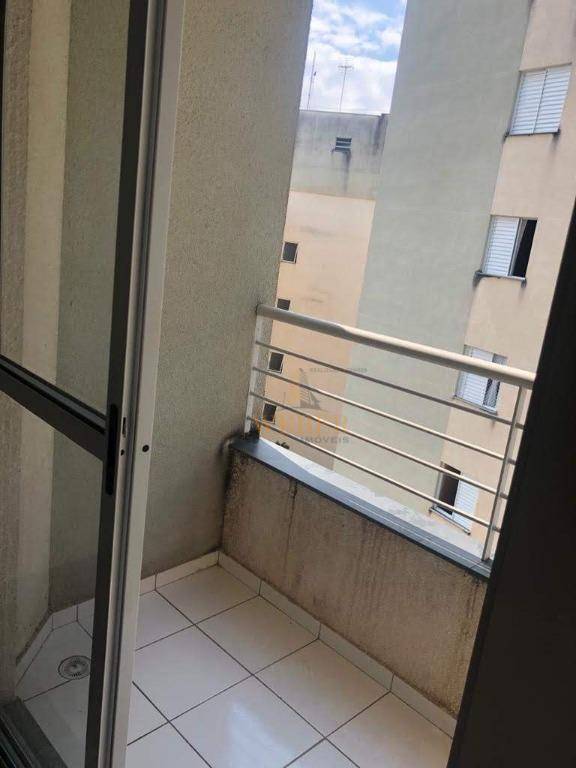 Apartamento à venda com 2 quartos, 57m² - Foto 8