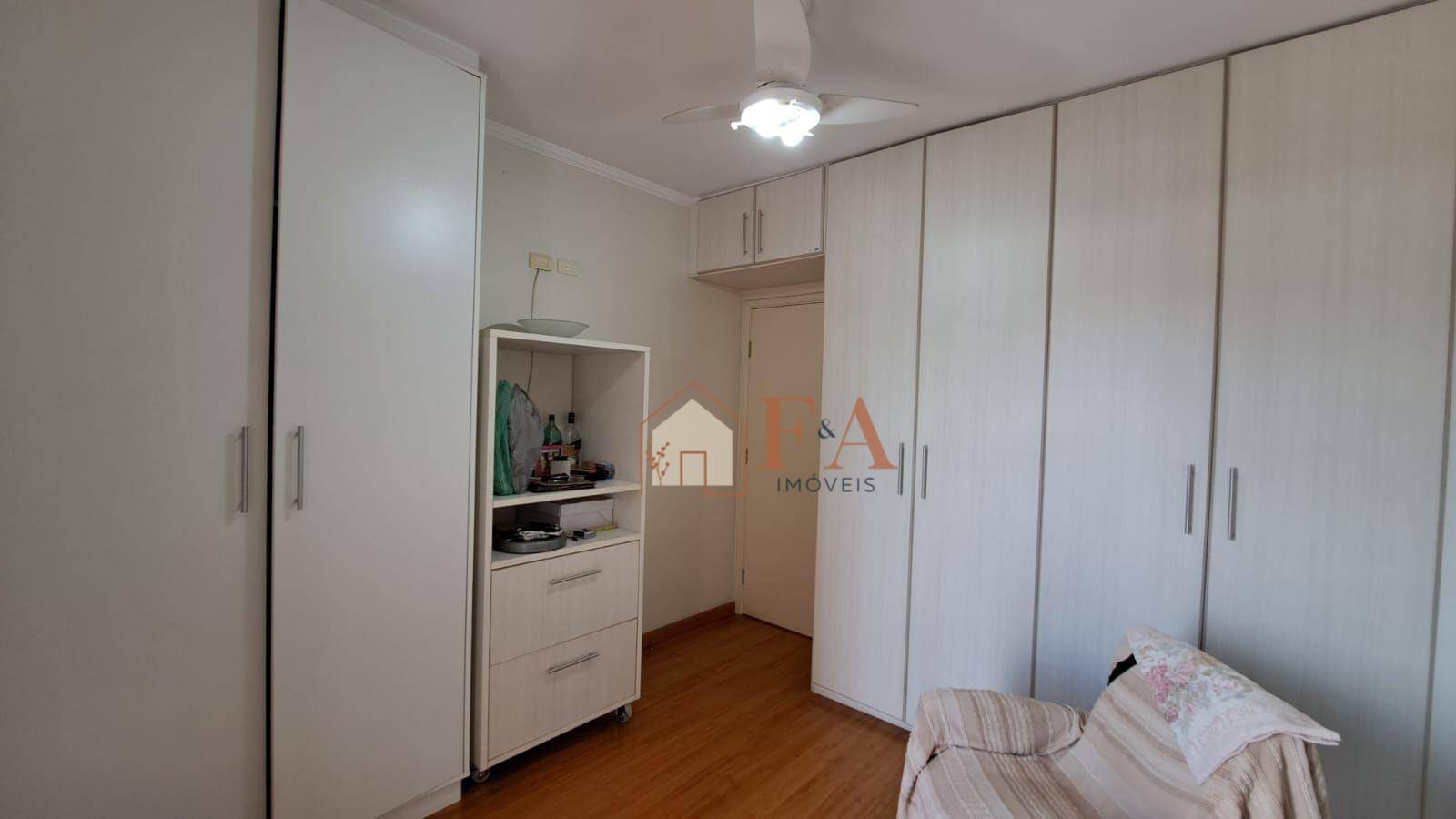 Casa de Condomínio à venda com 3 quartos, 180m² - Foto 17