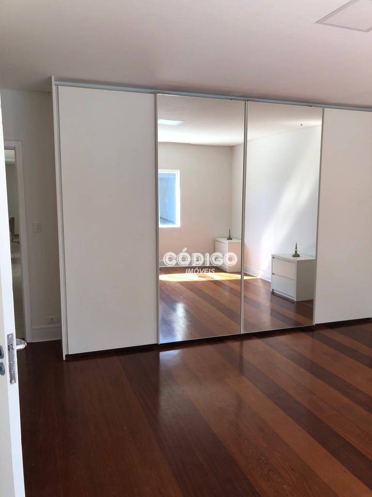 Casa à venda com 3 quartos, 300m² - Foto 35