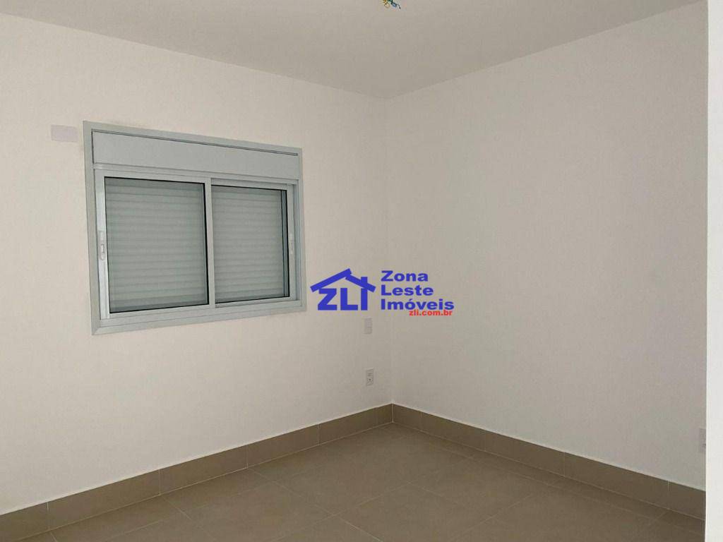 Apartamento à venda com 2 quartos, 66m² - Foto 3