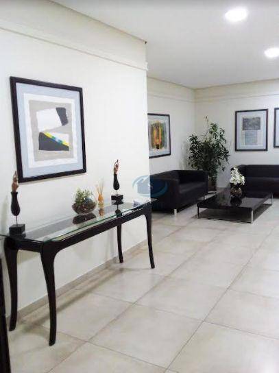 Apartamento à venda com 2 quartos, 67m² - Foto 5