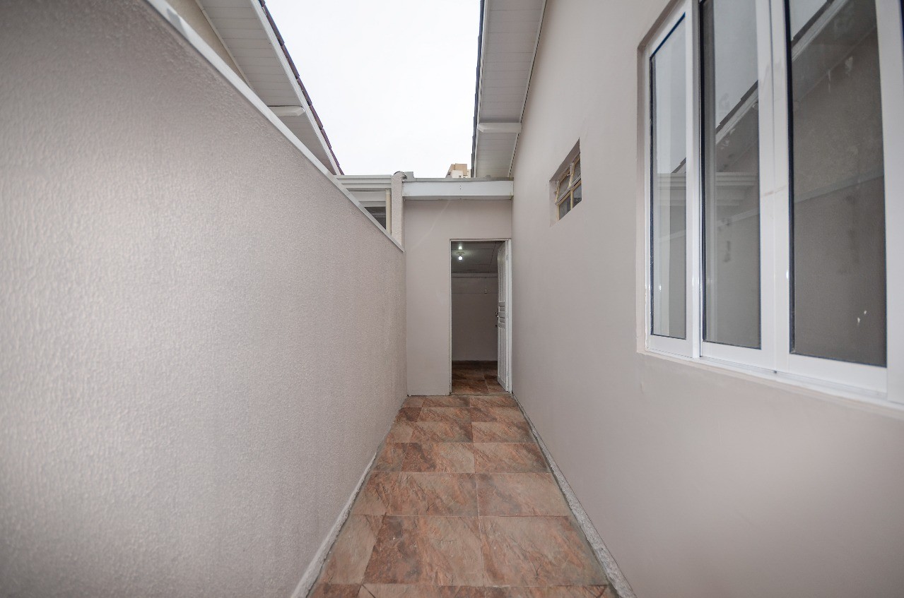 Casa à venda com 3 quartos, 80m² - Foto 17