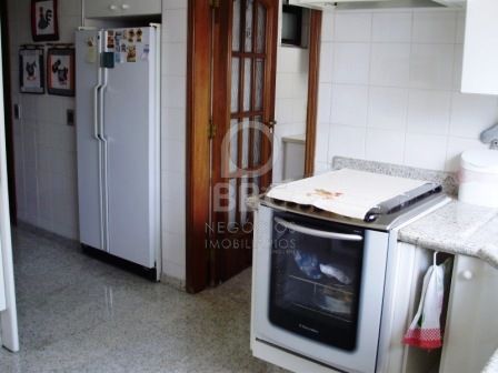 Apartamento à venda com 3 quartos, 117m² - Foto 14