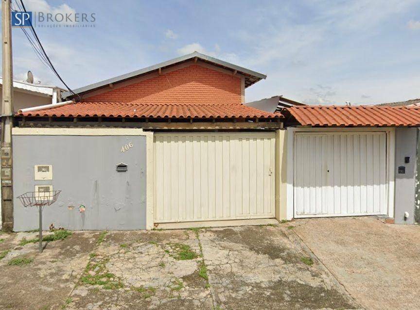 Casa à venda com 4 quartos, 245m² - Foto 1