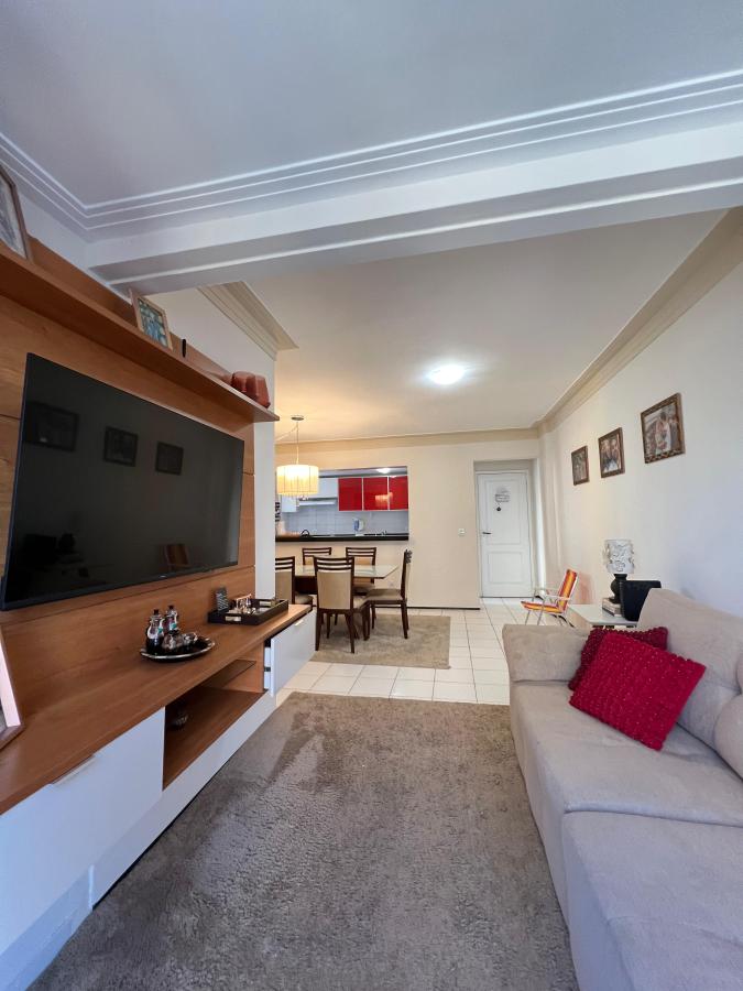 Apartamento à venda com 2 quartos, 70m² - Foto 6