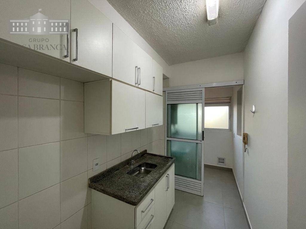 Apartamento à venda com 3 quartos, 66m² - Foto 1