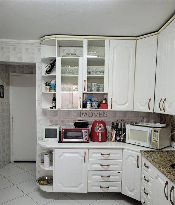 Apartamento à venda com 3 quartos, 83m² - Foto 13