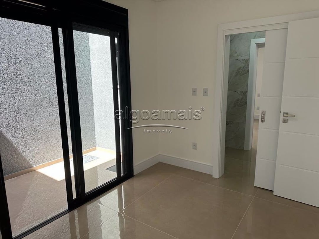 Casa de Condomínio à venda com 4 quartos, 150m² - Foto 13