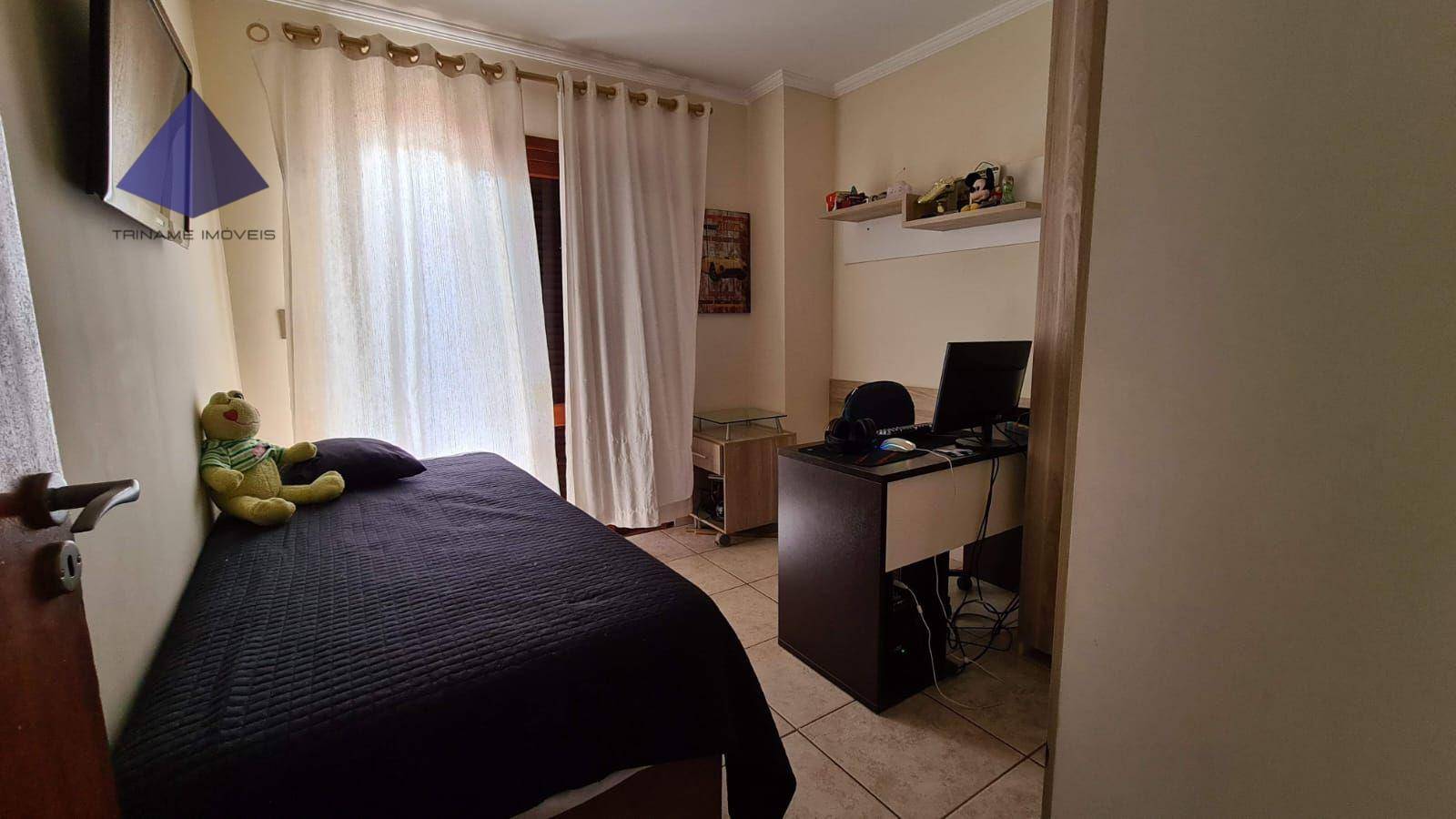 Casa à venda com 4 quartos, 198m² - Foto 11