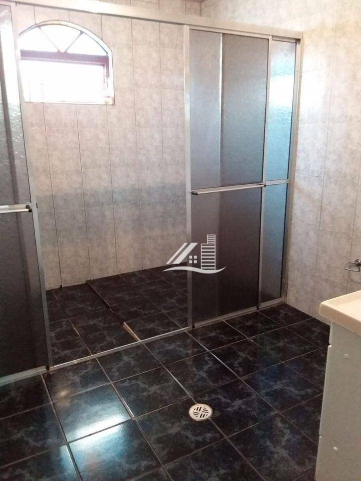 Chácara à venda com 5 quartos, 321m² - Foto 10