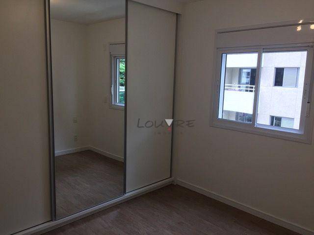 Apartamento para alugar com 1 quarto, 65m² - Foto 15