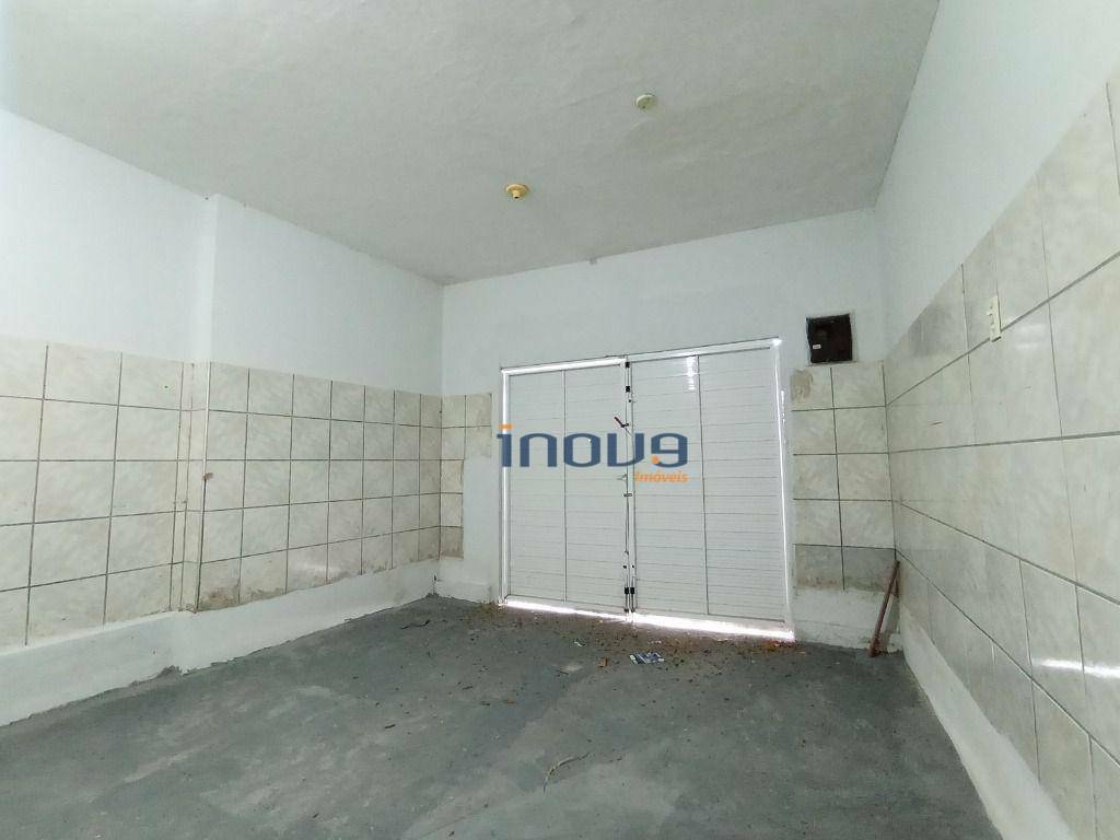 Casa à venda com 4 quartos, 120m² - Foto 15