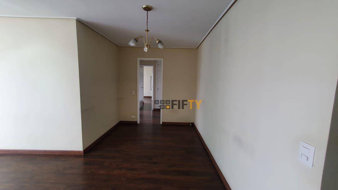 Apartamento para alugar com 3 quartos, 94m² - Foto 2