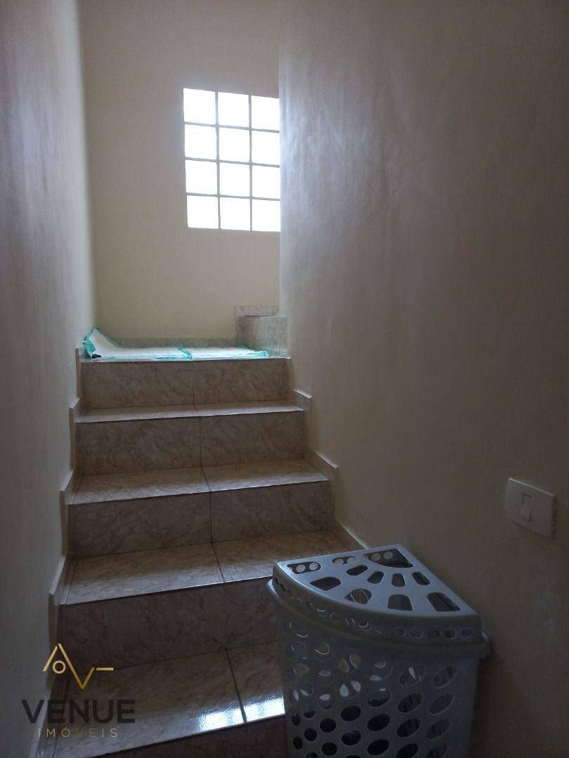 Sobrado à venda com 4 quartos, 227M2 - Foto 23