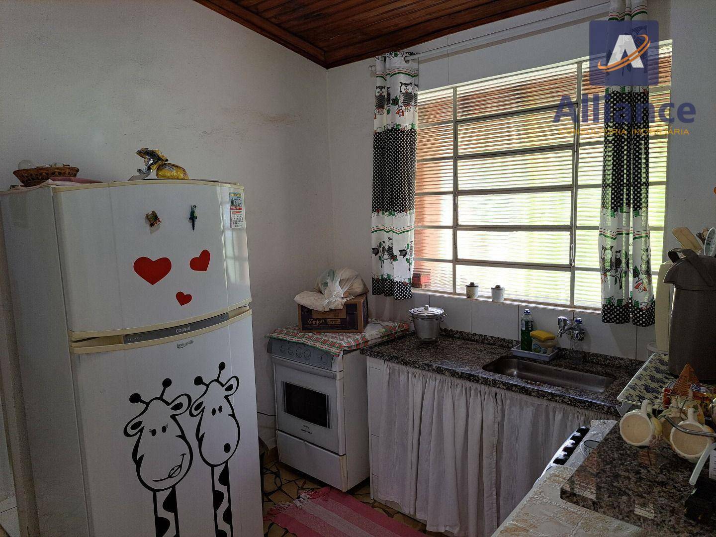 Chácara à venda com 2 quartos, 2399m² - Foto 3