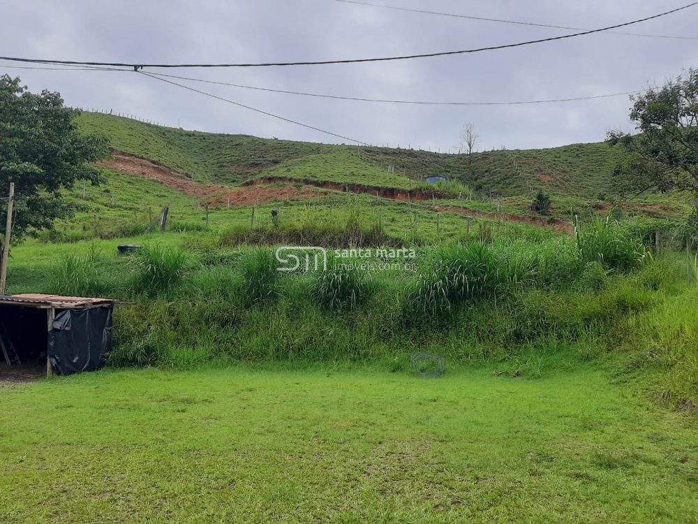 Fazenda à venda com 2 quartos, 150m² - Foto 8