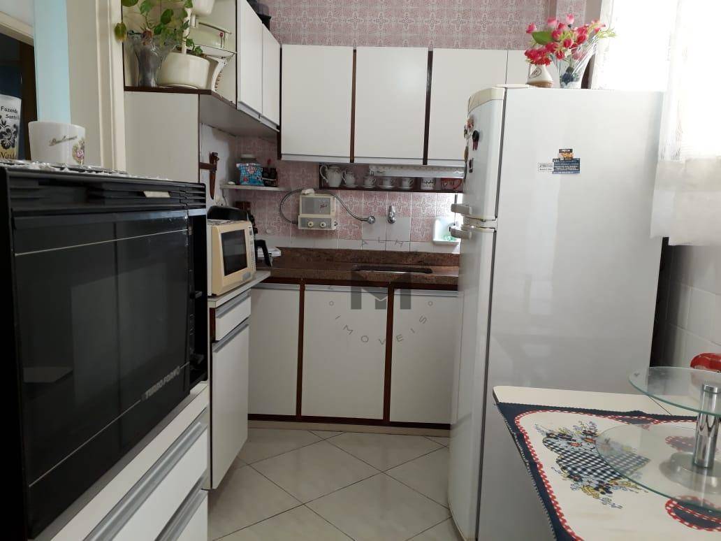 Apartamento à venda com 2 quartos, 100m² - Foto 15