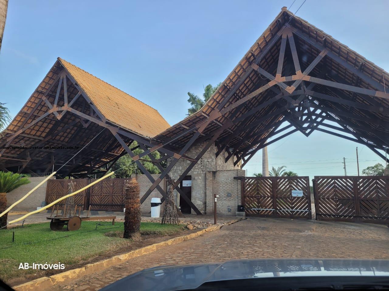 Casa de Condomínio à venda com 3 quartos, 199m² - Foto 26