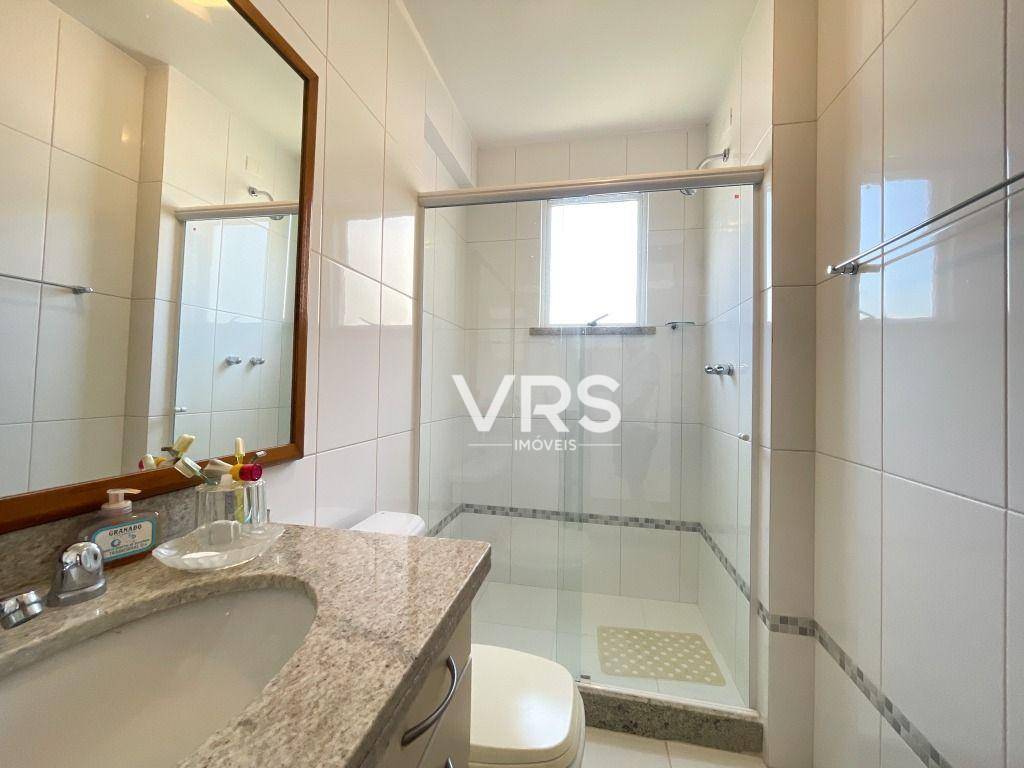 Apartamento à venda com 3 quartos, 118m² - Foto 17