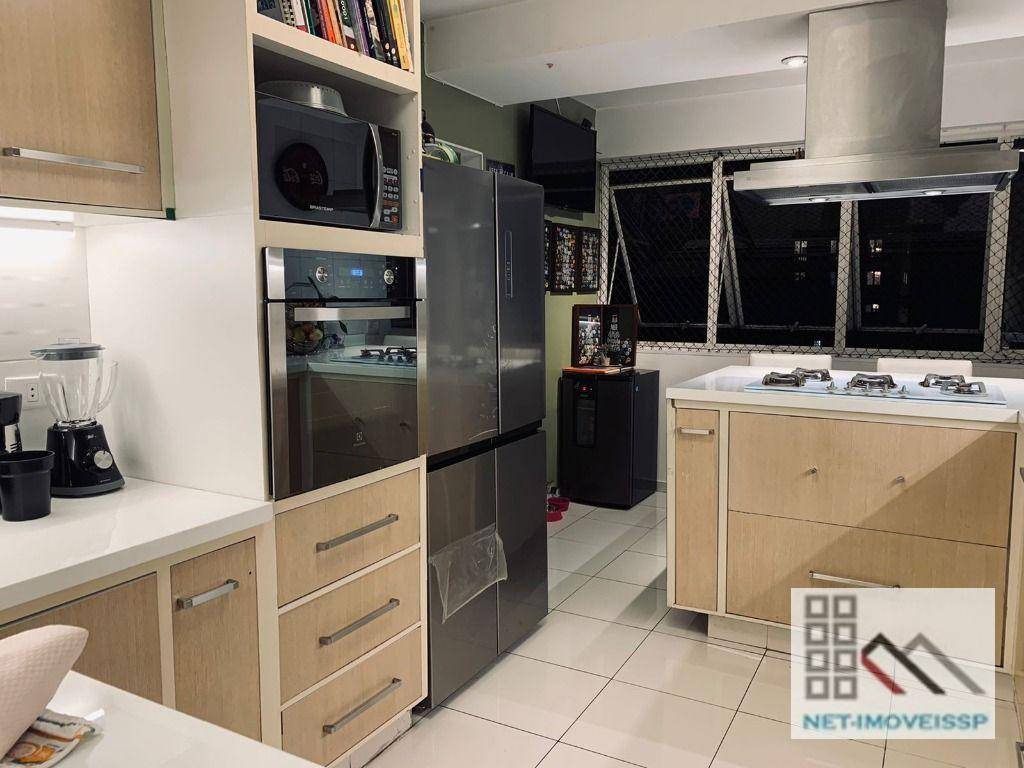 Apartamento à venda com 3 quartos, 140m² - Foto 8