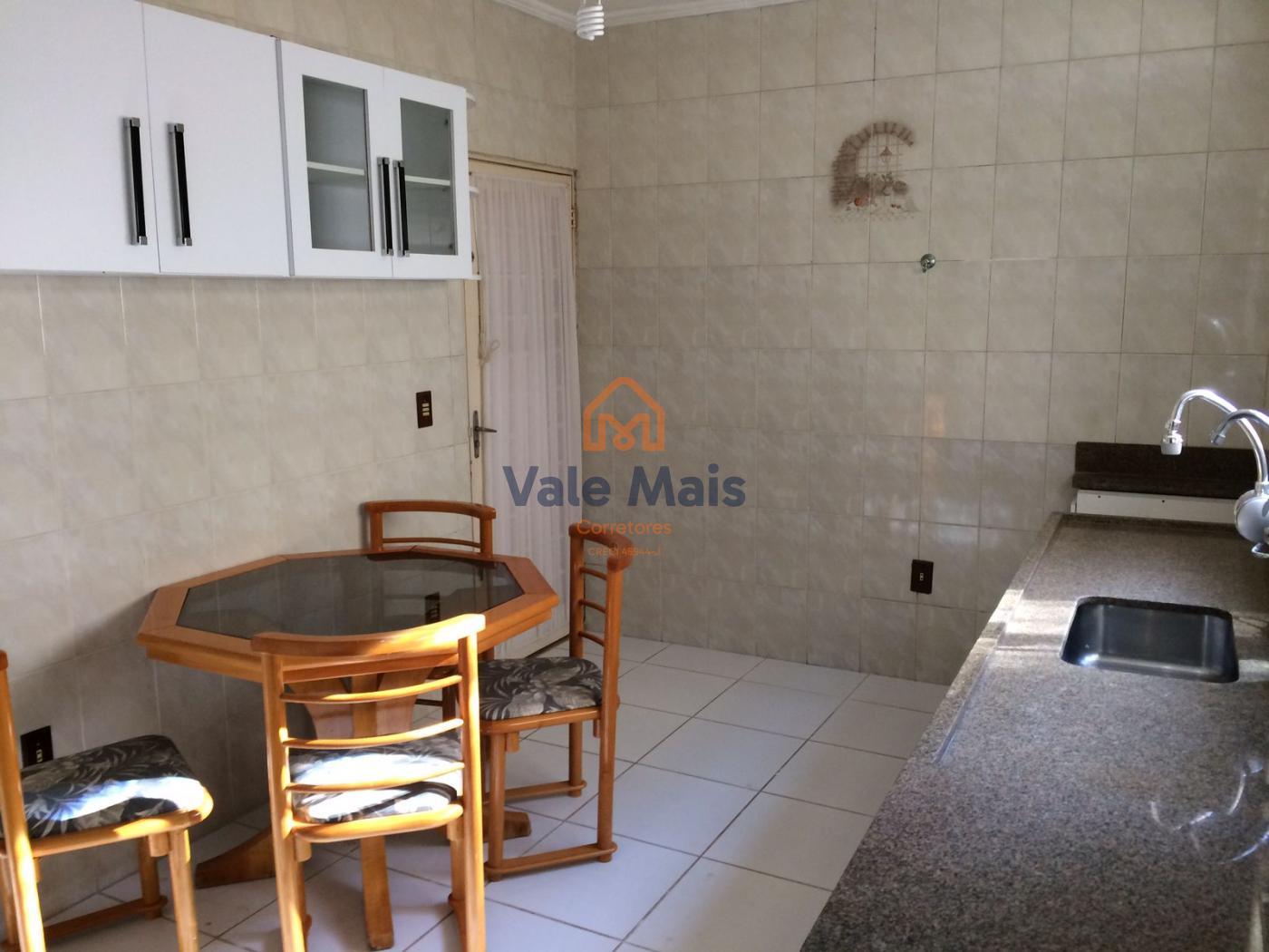 Casa à venda com 4 quartos, 165m² - Foto 6