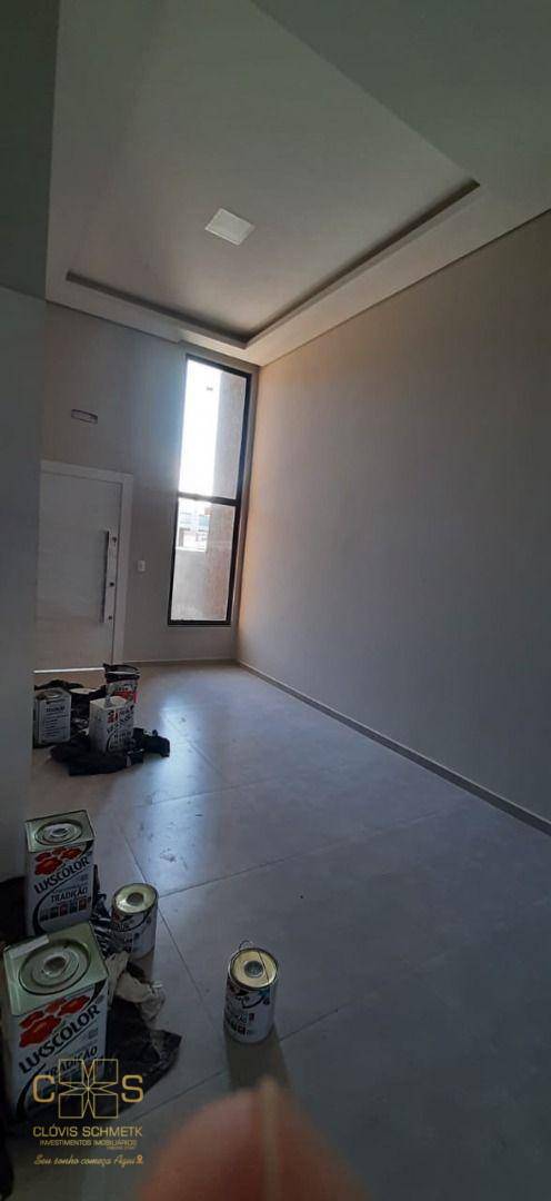 Casa à venda com 3 quartos, 86m² - Foto 11