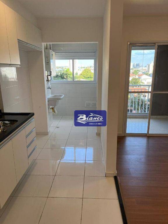 Apartamento para alugar com 2 quartos, 58m² - Foto 32