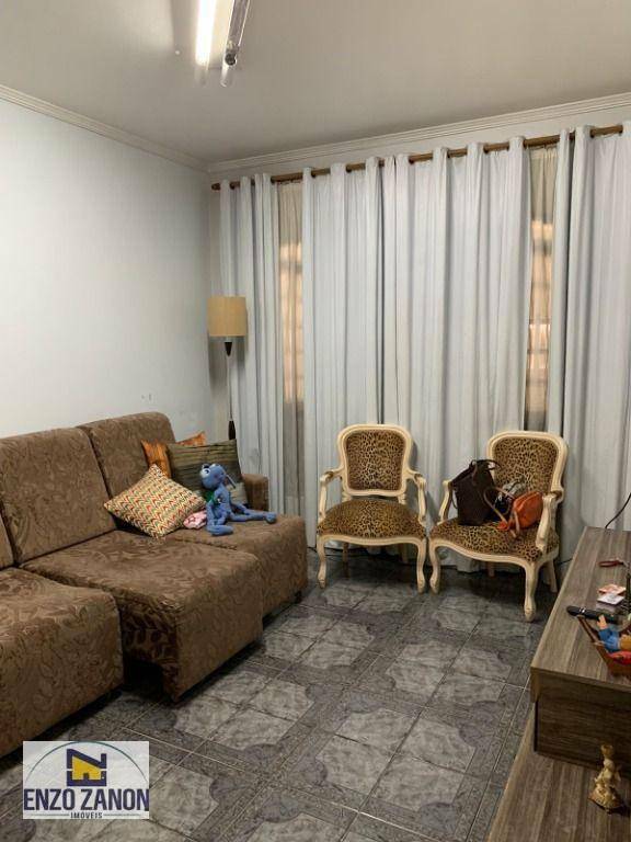 Sobrado à venda com 4 quartos, 175m² - Foto 2