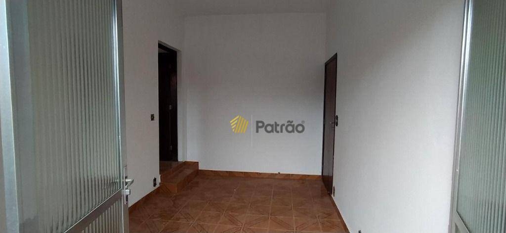 Sobrado à venda com 3 quartos, 300m² - Foto 10