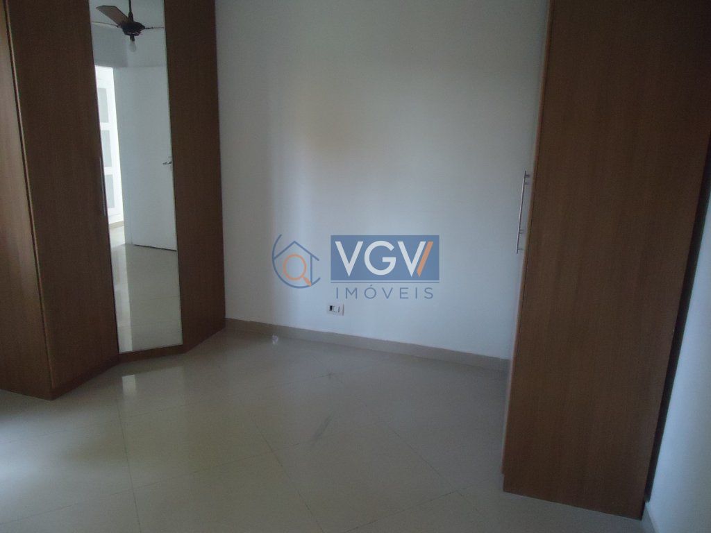 Apartamento à venda com 2 quartos, 55m² - Foto 7