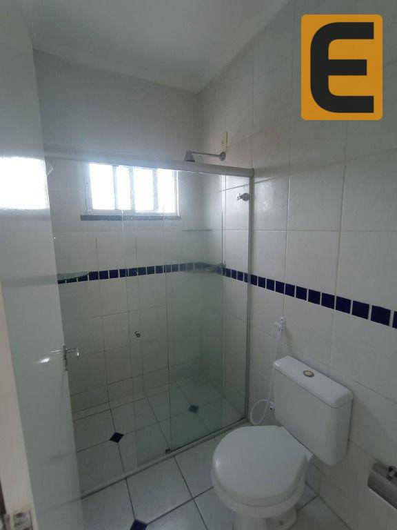 Casa para alugar com 3 quartos, 250m² - Foto 25