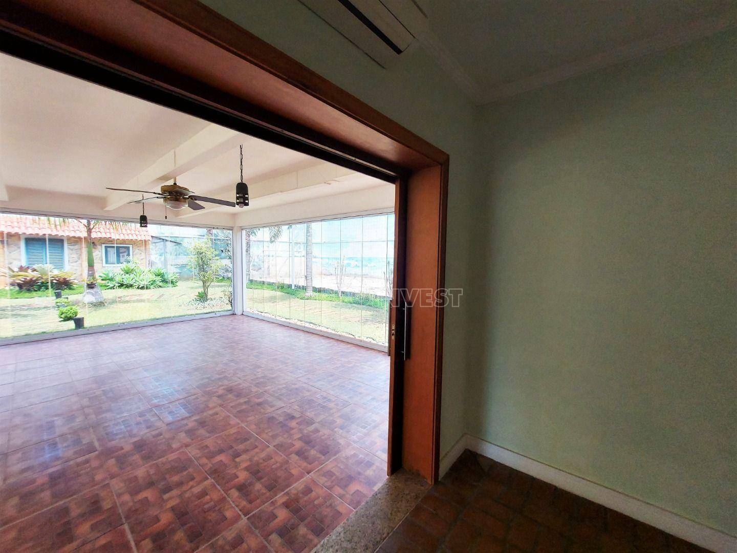 Casa à venda com 4 quartos, 800m² - Foto 16