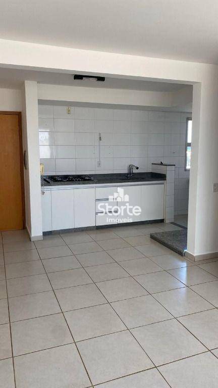 Apartamento à venda com 3 quartos, 61m² - Foto 1