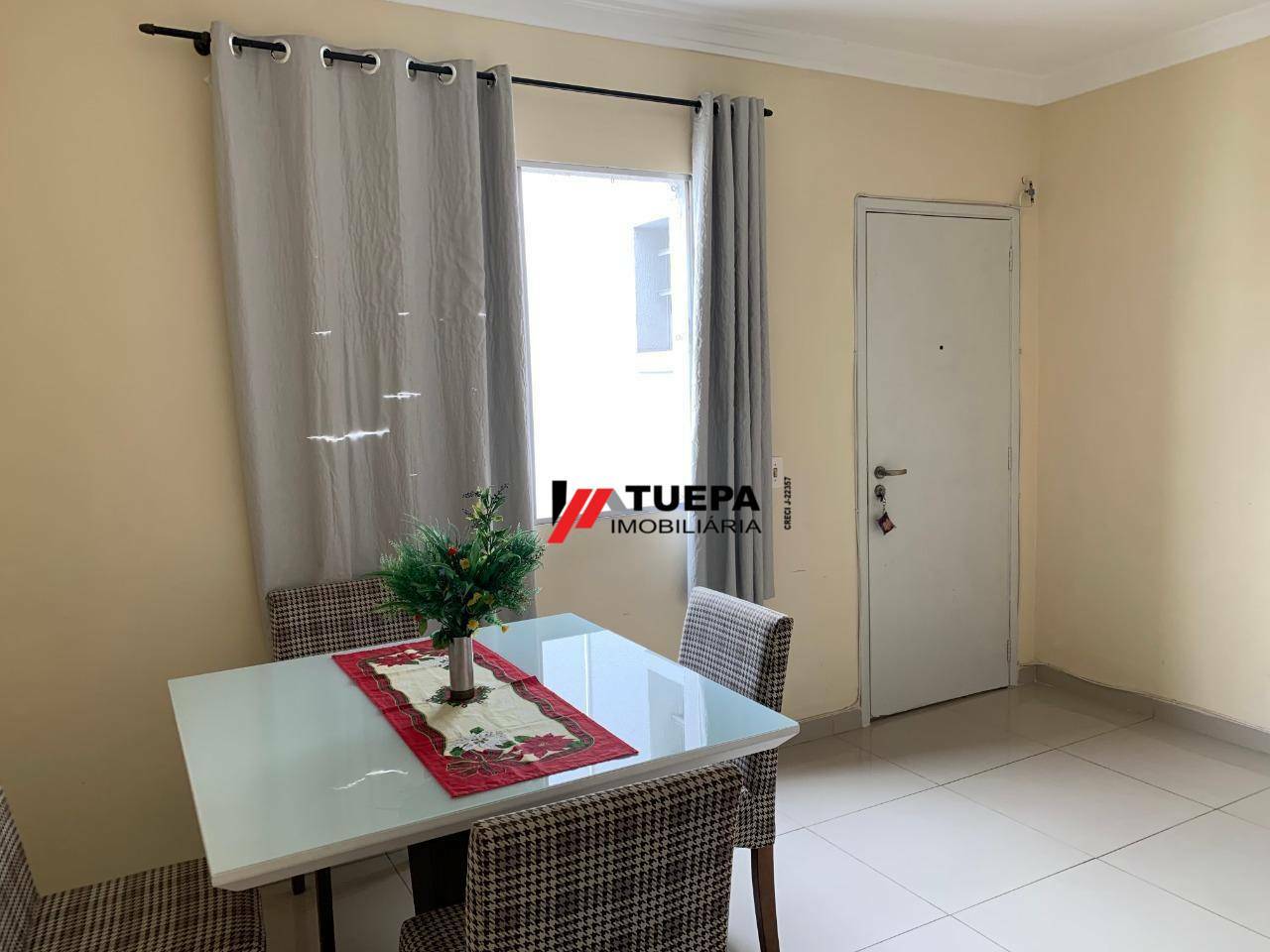 Apartamento à venda com 3 quartos, 98m² - Foto 4