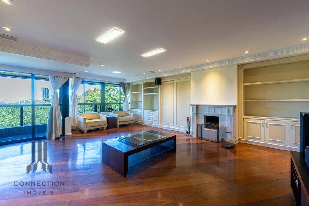 Apartamento, 3 quartos, 226 m² - Foto 1