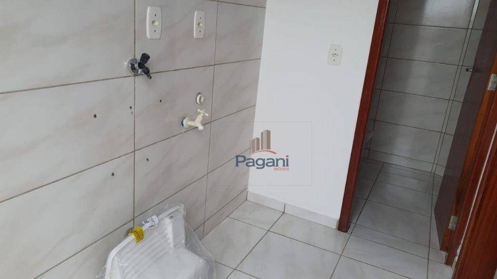 Sobrado para alugar com 2 quartos, 60m² - Foto 16