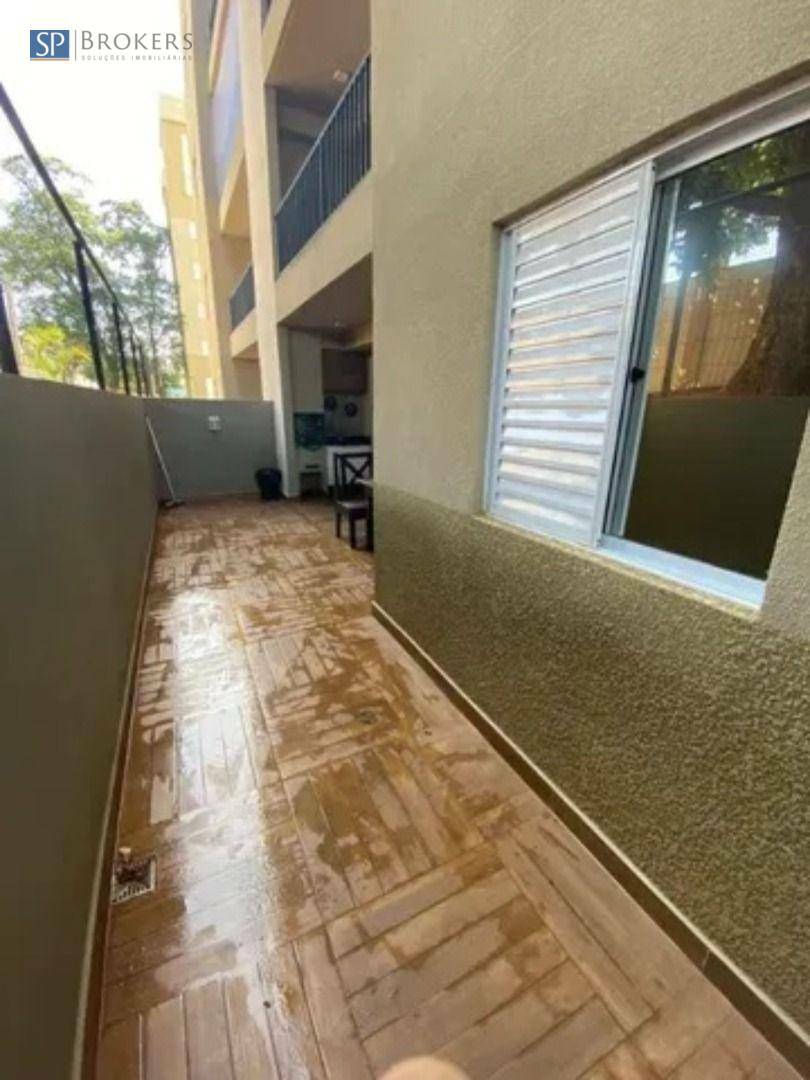 Apartamento à venda com 2 quartos, 78m² - Foto 3