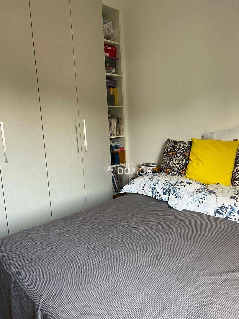 Apartamento à venda com 2 quartos, 70m² - Foto 8