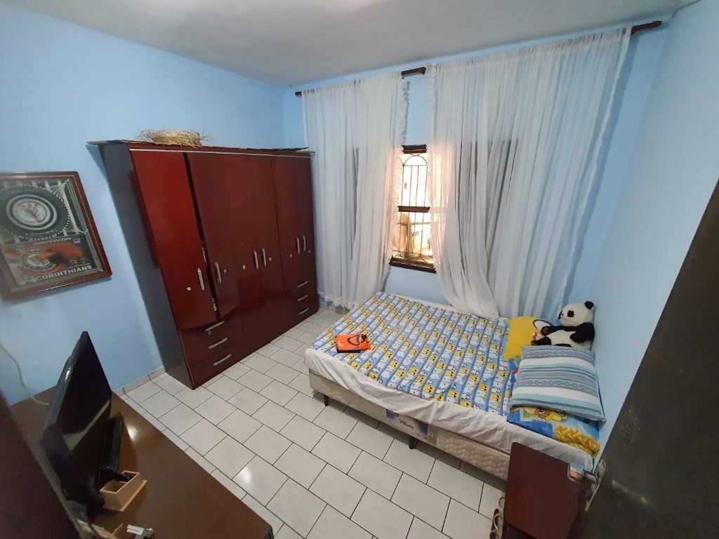 Sobrado à venda com 3 quartos, 200m² - Foto 14