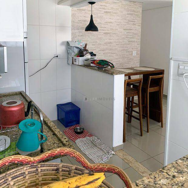 Apartamento à venda com 2 quartos, 79m² - Foto 18