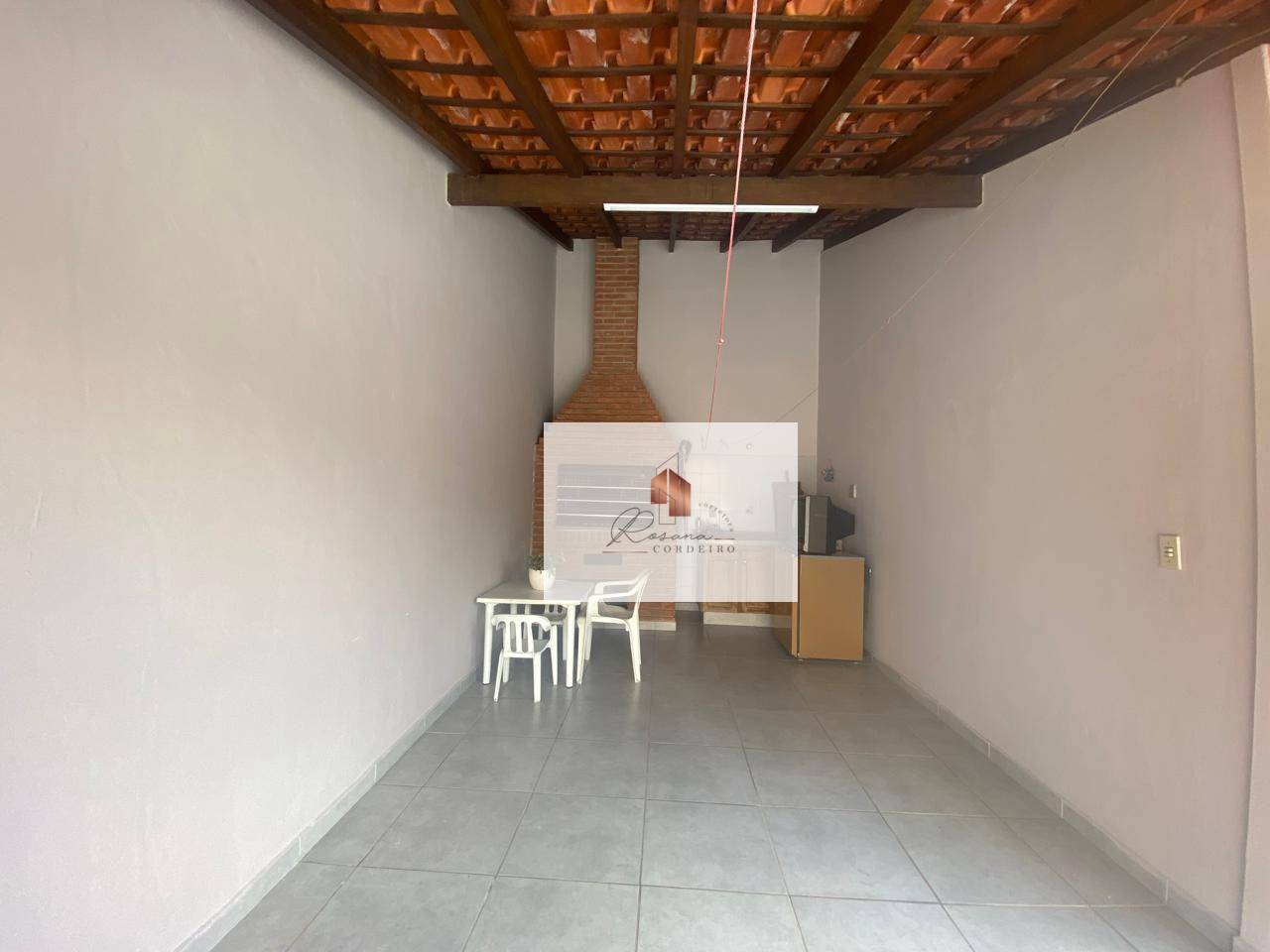 Casa à venda com 3 quartos, 235m² - Foto 14