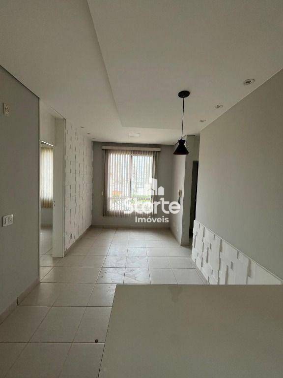 Apartamento à venda com 3 quartos, 50m² - Foto 11