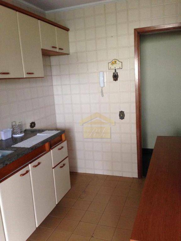 Apartamento à venda com 3 quartos, 82m² - Foto 2