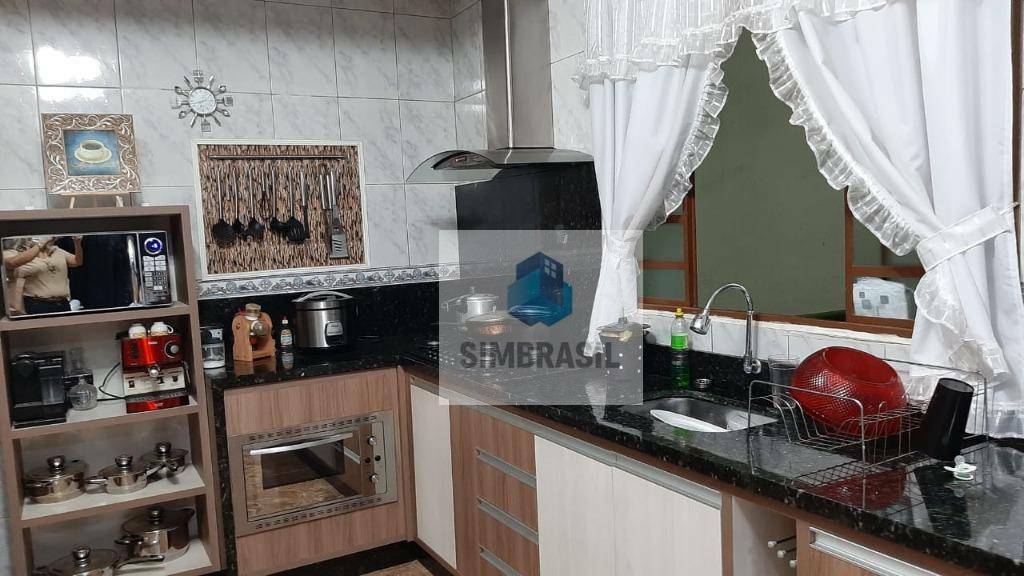 Casa à venda com 3 quartos, 150m² - Foto 3