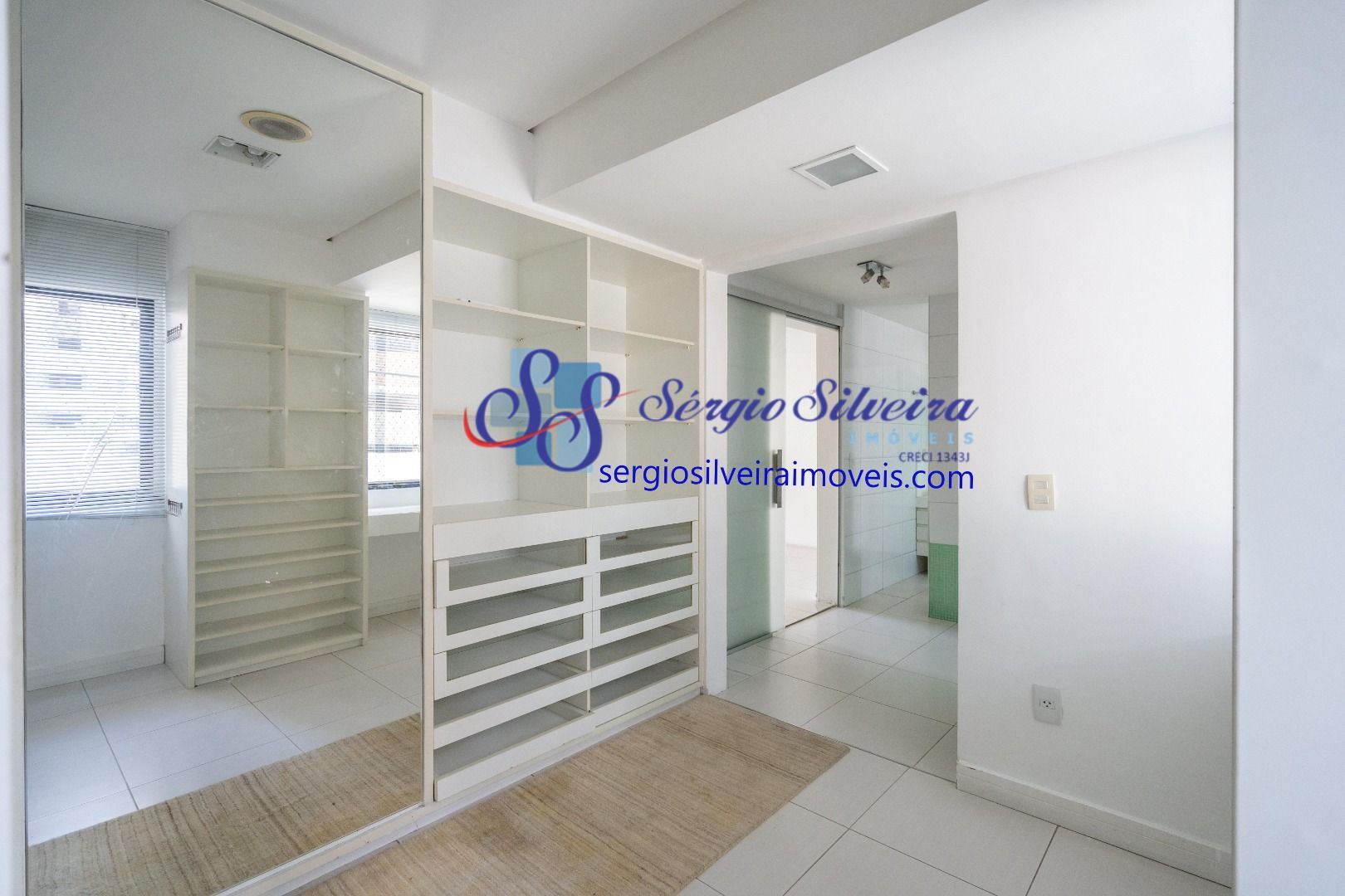 Apartamento à venda com 3 quartos, 210m² - Foto 26