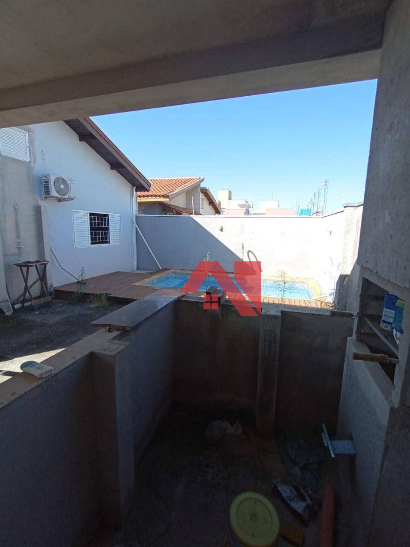 Casa à venda com 3 quartos, 180m² - Foto 6