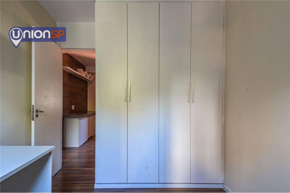 Apartamento à venda com 3 quartos, 94m² - Foto 33