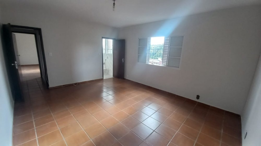 Casa à venda com 4 quartos, 222m² - Foto 16