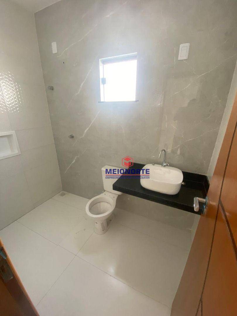 Casa à venda com 3 quartos, 121m² - Foto 12